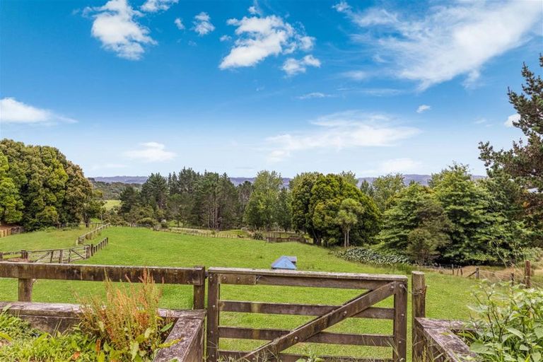 Photo of property in 119 Mcgregor Road, Clevedon, Papakura, 2582