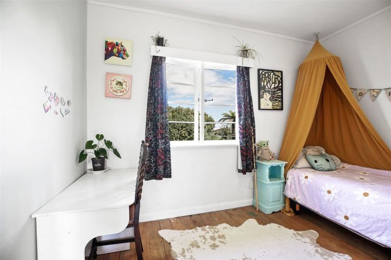 Photo of property in 70 Thames Road, Paeroa, 3600