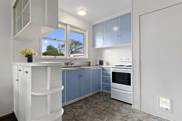 Photo of property in 6 Lynwood Place, Brookfield, Tauranga, 3110