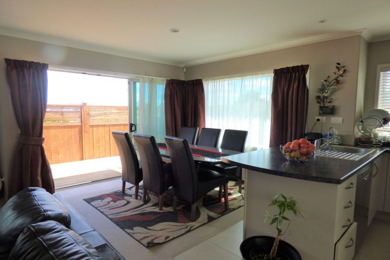 Photo of property in 8 Cambourne Road, Papatoetoe, Auckland, 2025