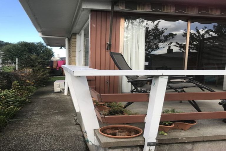 Photo of property in 1/25 West Street, Pukekohe, 2120