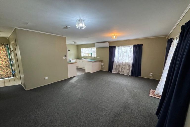 Photo of property in 12 Friedlanders Road, Manurewa, Auckland, 2102