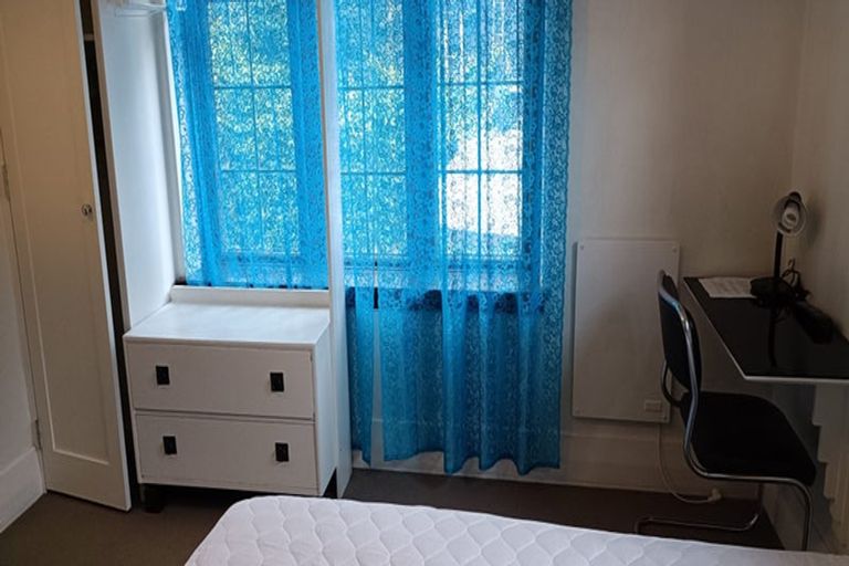 Photo of property in 663 George Street, North Dunedin, Dunedin, 9016