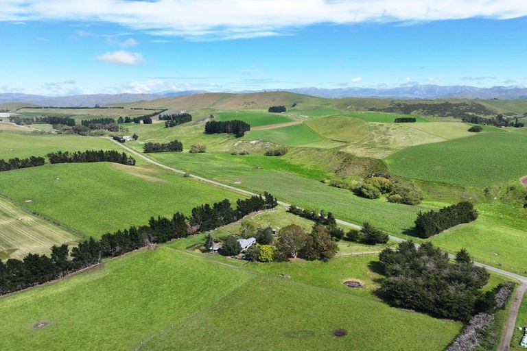 Photo of property in 379 Pyramid Valley Road, Pyramid Valley, Waikari, 7491