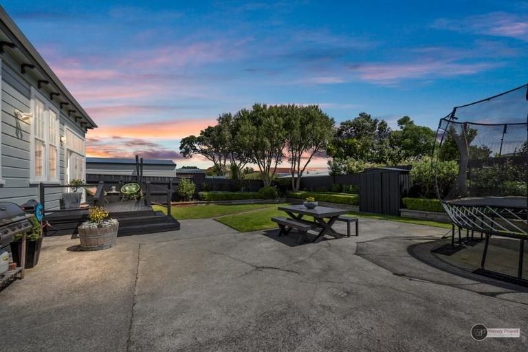 Photo of property in 19 Bay Street, Petone, Lower Hutt, 5012