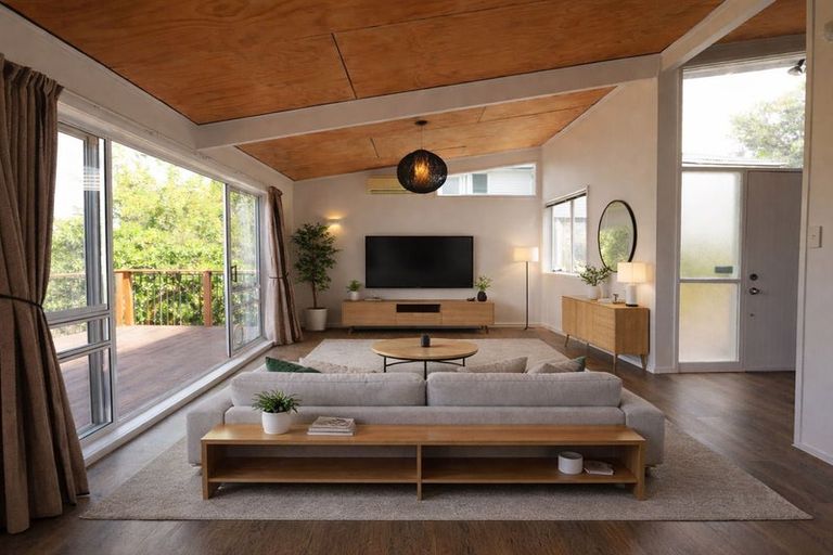 Photo of property in 50 Kimihia Road, Huntly, 3700