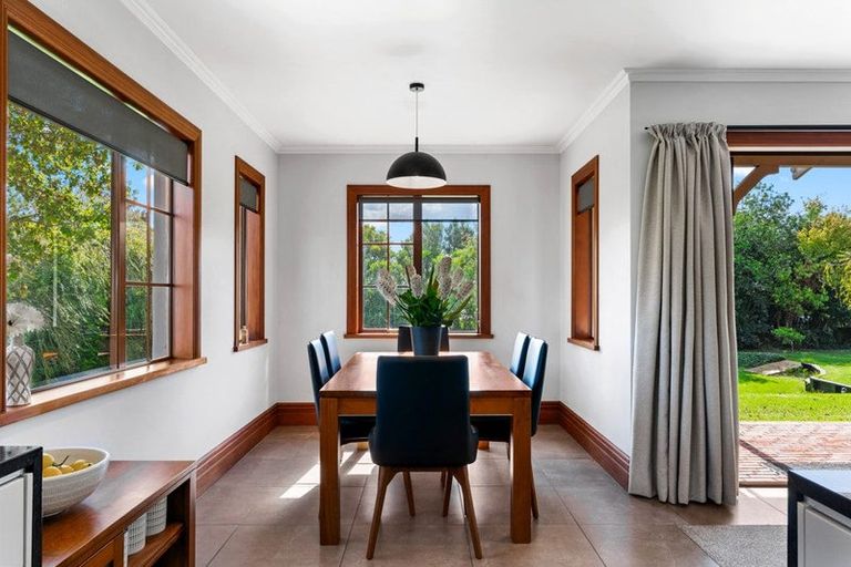 Photo of property in 10 Trig Road, West Harbour, Auckland, 0618