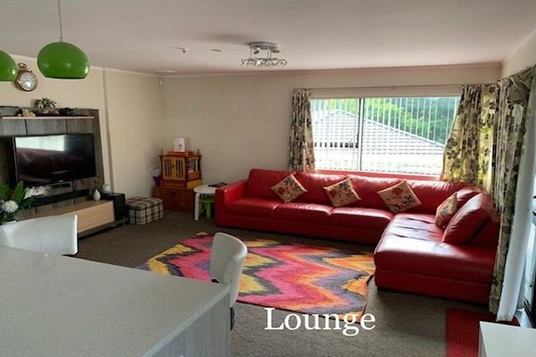 Photo of property in 12 Flamingo Court, Goodwood Heights, Auckland, 2105