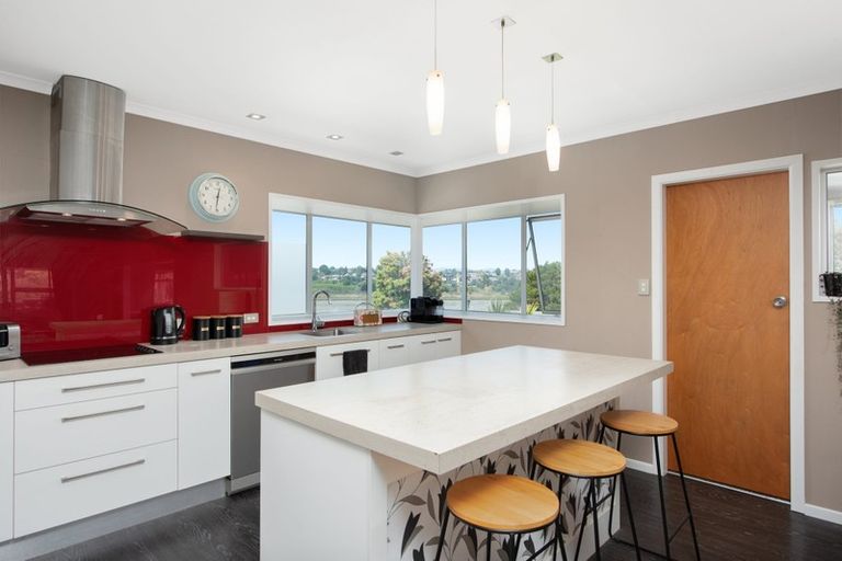 Photo of property in 4 Sunny Bay Road, Matua, Tauranga, 3110