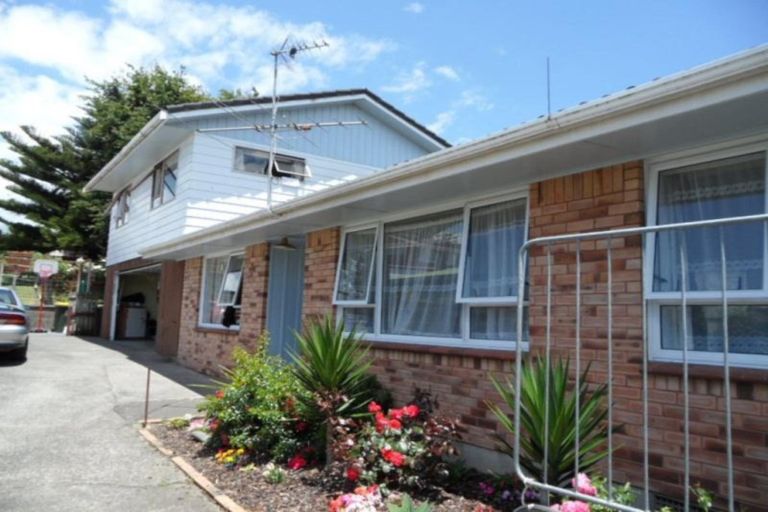 Photo of property in 50 Pah Road, Papatoetoe, Auckland, 2025