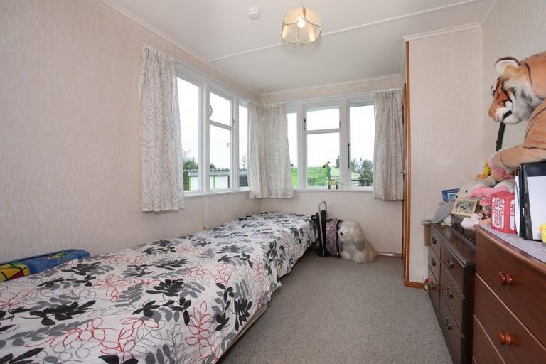 Photo of property in 22 Barton Street, Marton, 4710