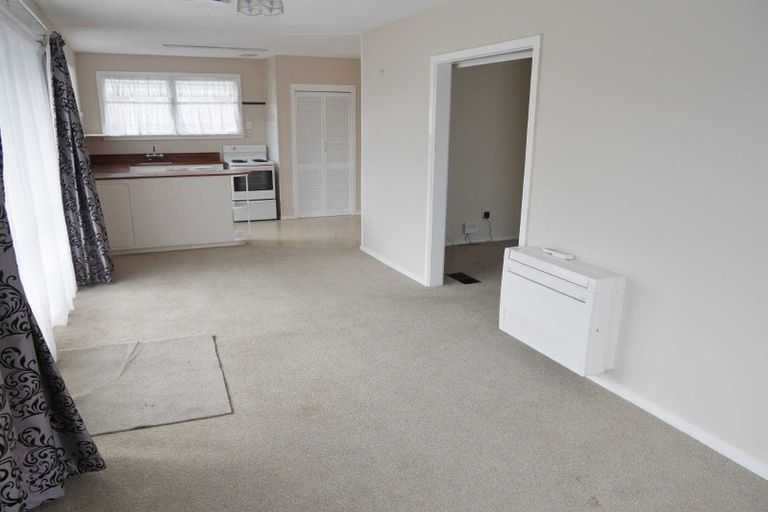 Photo of property in 32 Reynolds Avenue, Bishopdale, Christchurch, 8053