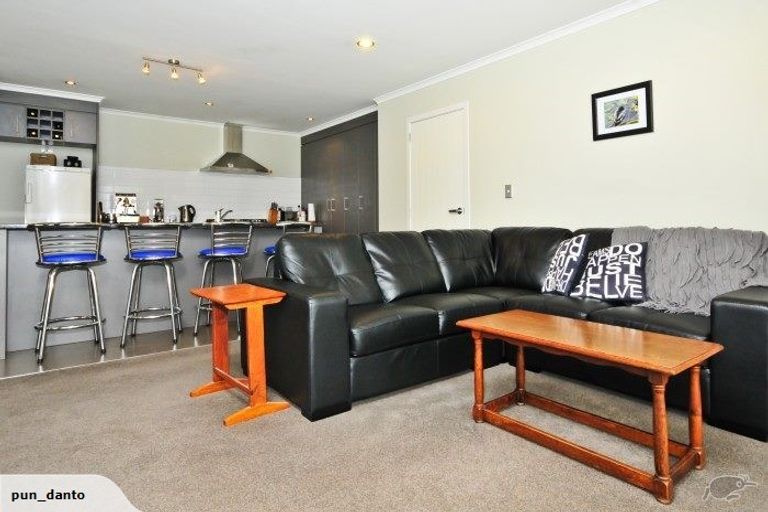 Photo of property in 111 Barrington Drive, Huntington, Hamilton, 3210