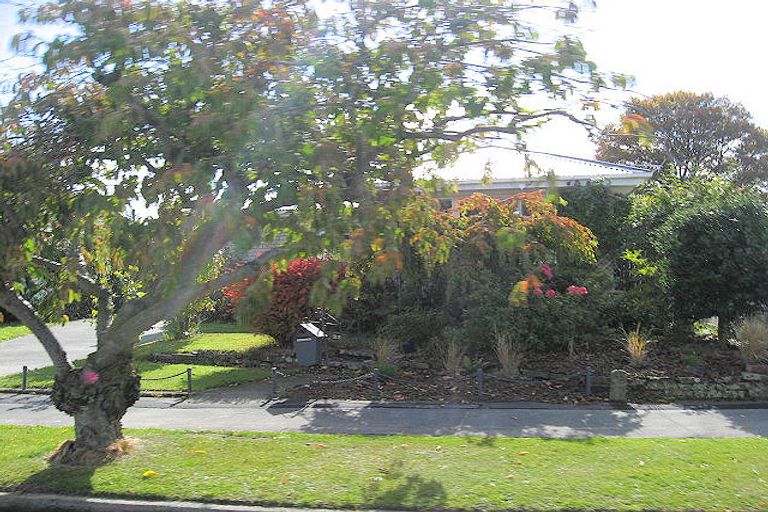 Photo of property in 22 Coniston Avenue, Ilam, Christchurch, 8041