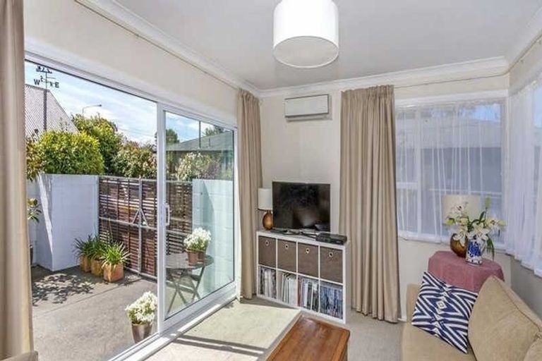 Photo of property in 253 Ilam Road, Ilam, Christchurch, 8041