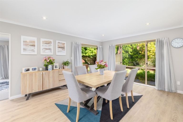 Photo of property in 19 Blighs Road, Strowan, Christchurch, 8052