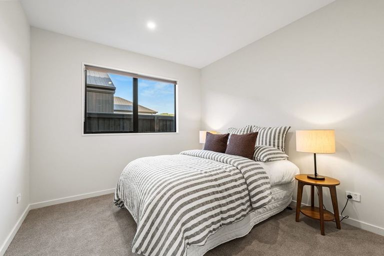Photo of property in 9 Greystone Close, Halswell, 8025