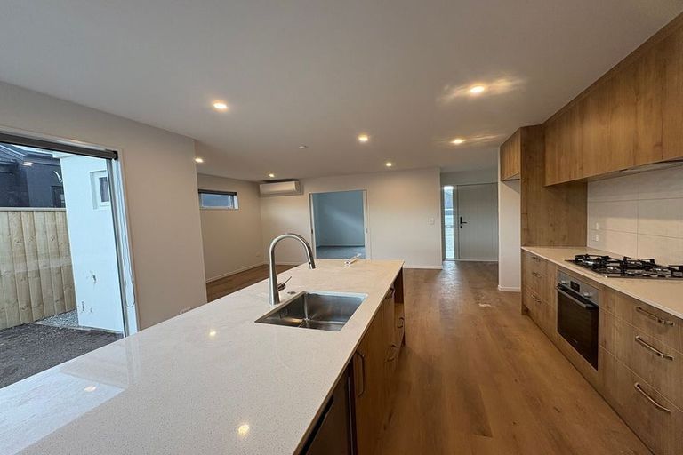 Photo of property in 32 River Stone Drive, Halswell, Christchurch, 8025