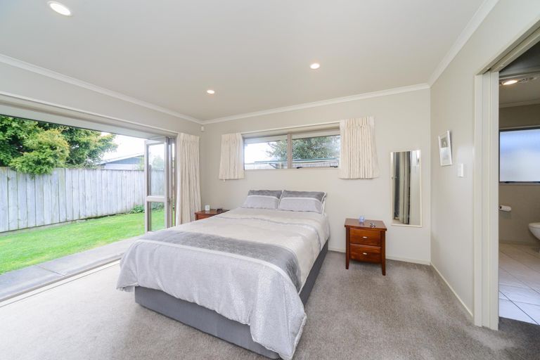 Photo of property in 21 Murphy Court, Highbury, Palmerston North, 4412