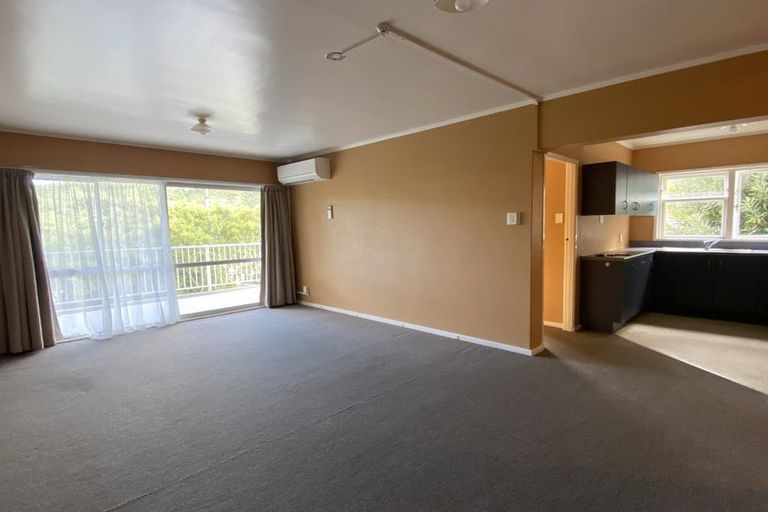 Photo of property in 95 Farmer Crescent, Taita, Lower Hutt, 5011