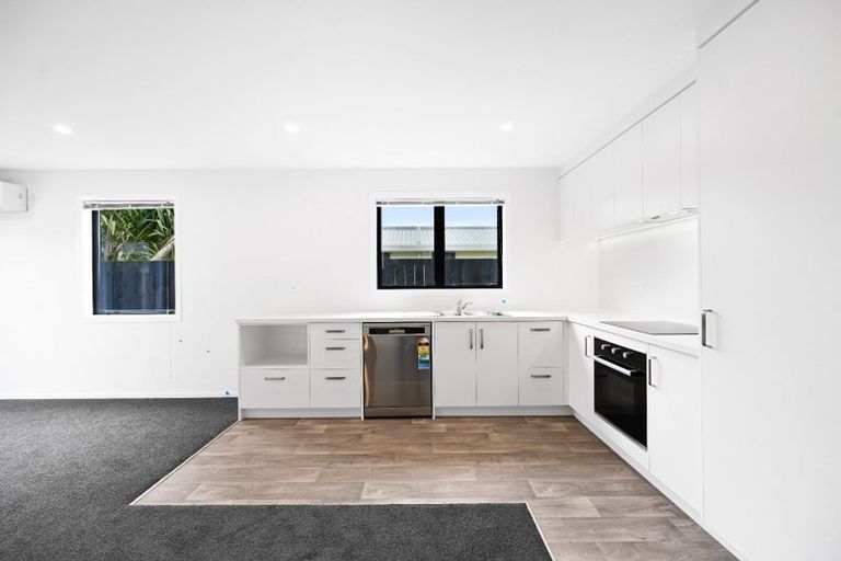 Photo of property in 2 Fable Way, Leamington, 3432