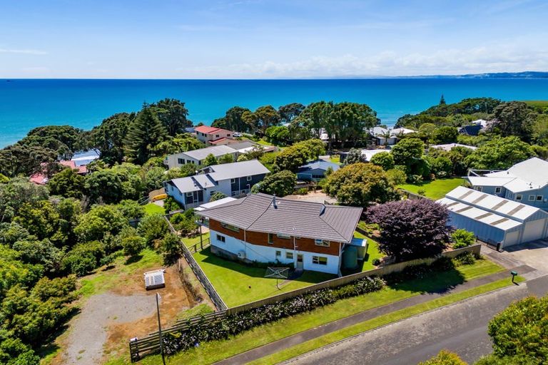 Photo of property in 30 Motukari Place, Onaero, Waitara, 4383
