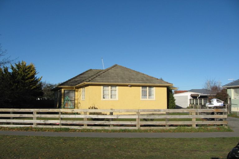 Photo of property in 13 Kaplan Avenue, Islington, Christchurch, 8042