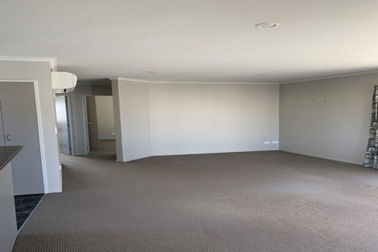 Photo of property in 28 Moa Street, Waikiwi, Invercargill, 9810