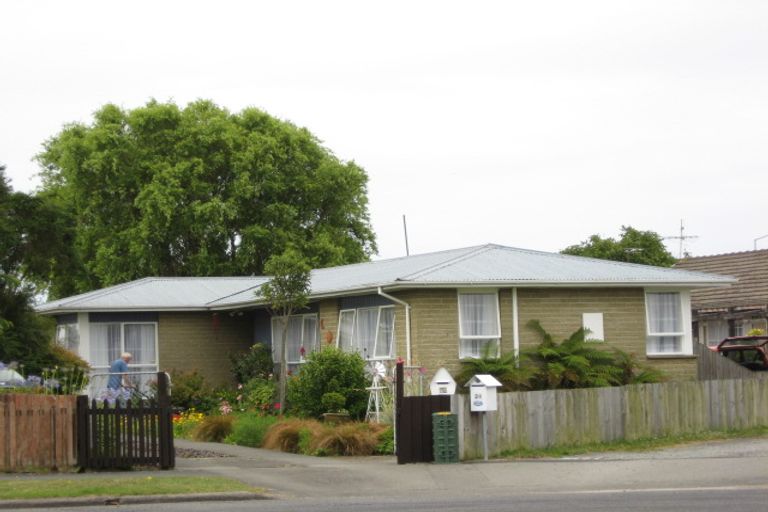 Photo of property in 23 Besant Place, Avondale, Christchurch, 8061
