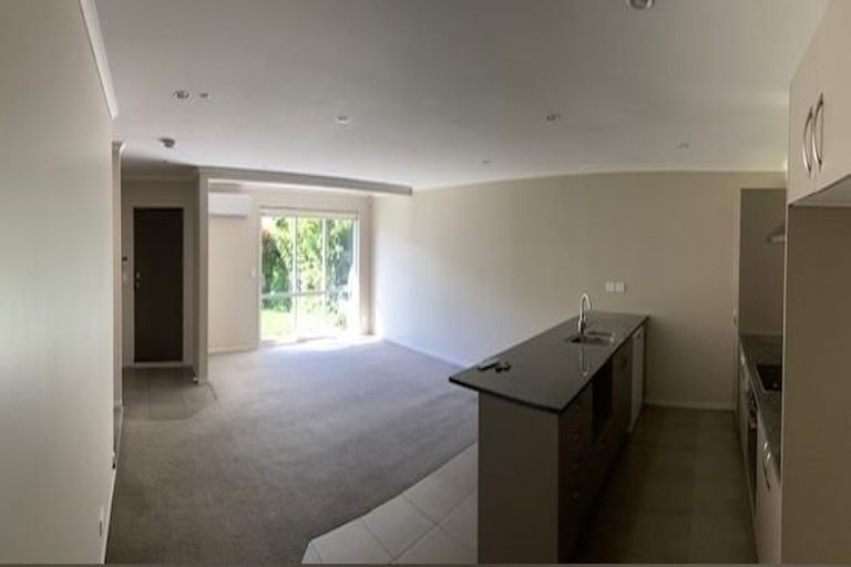 Photo of property in 34 Akeake Lane, Manurewa, Auckland, 2102