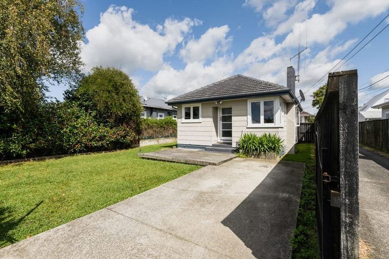 Photo of property in 31 Primrose Street, Frankton, Hamilton, 3204