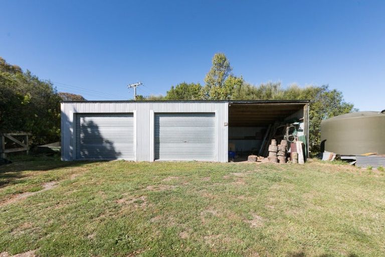 Photo of property in 284 White Road, Waipawa, Otane, 4277