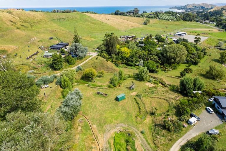 Photo of property in 47 Scarlys Way, Okitu, Gisborne, 4010