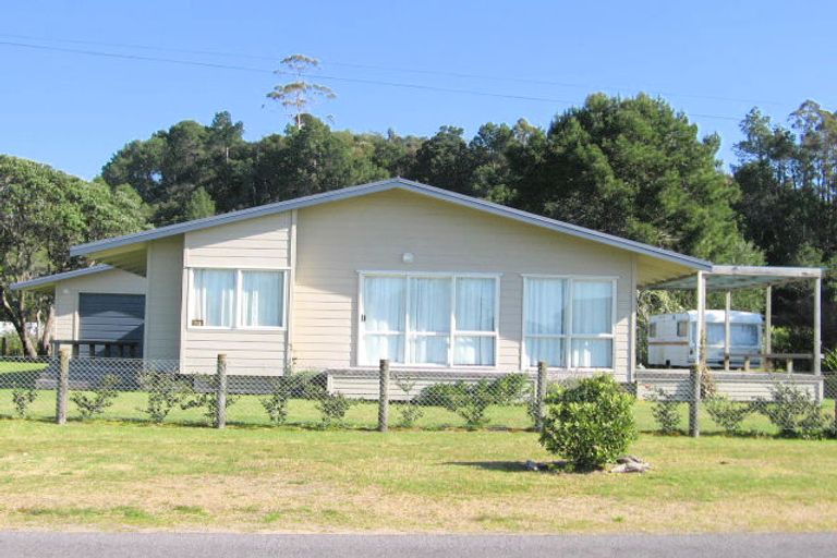 Photo of property in 78 Riverview Road, Cooks Beach, Whitianga, 3591