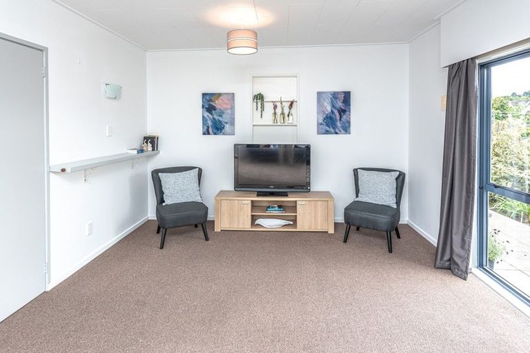 Photo of property in 73 Great North Road, Saint Johns Hill, Whanganui, 4501