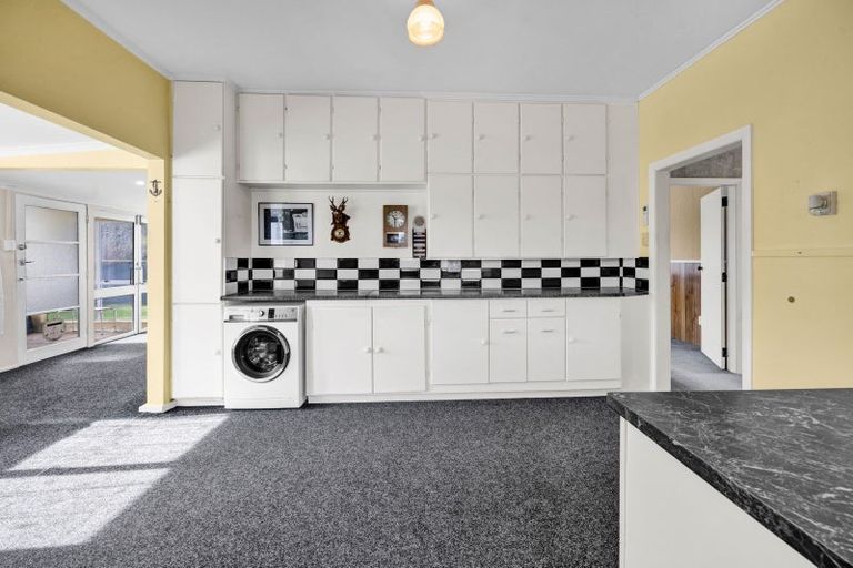 Photo of property in 55 Domett Street, Opunake, 4616