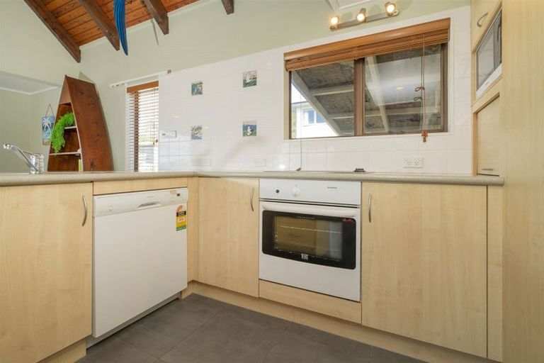 Photo of property in 34 Hinemoa Terrace, Tairua, 3508