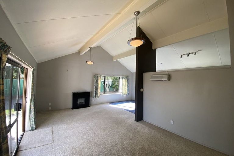 Photo of property in 3 Perry Crescent, Greenmeadows, Napier, 4112