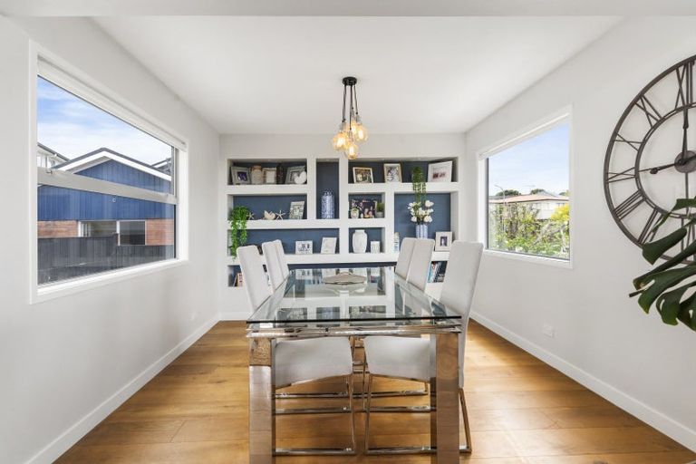 Photo of property in 10 Mccrystal Avenue, Bucklands Beach, Auckland, 2012