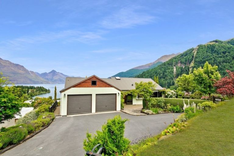 Photo of property in 47 Kent Street, Queenstown, 9300