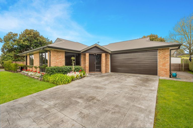 Photo of property in 1 Holmwood Park Drive, Morrinsville, 3300