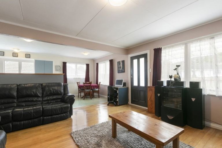 Photo of property in 26 Castlerea Street, Wainuiomata, Lower Hutt, 5014