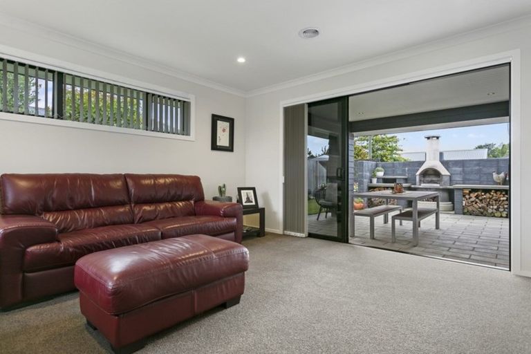 Photo of property in 33 Tulip Drive, Cambridge, 3434