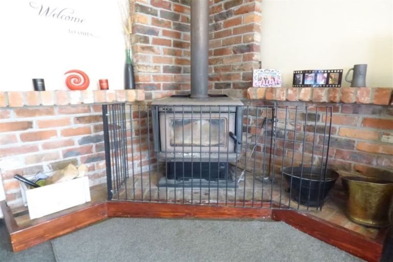 Photo of property in 32 Mcneil Street, Balclutha, 9230