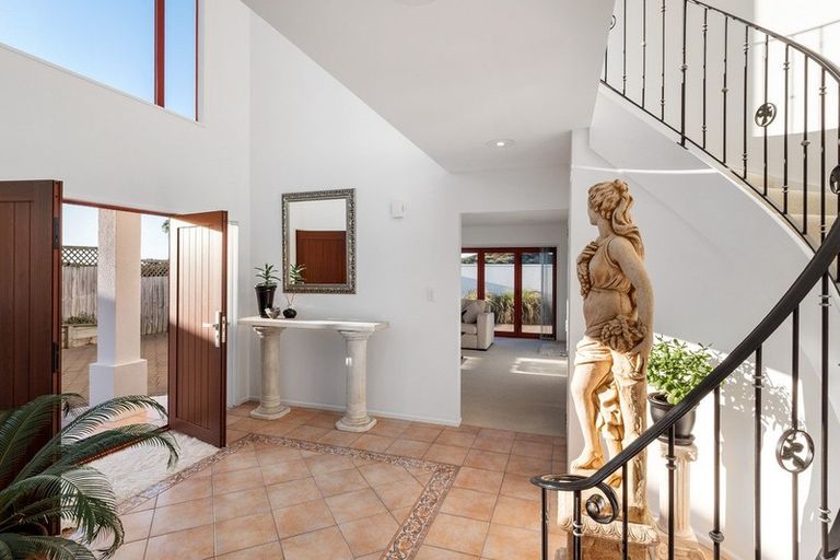 Photo of property in 126a Marine Parade, Mount Maunganui, 3116