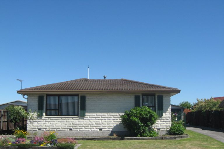 Photo of property in 23 Arcon Drive, Broomfield, Christchurch, 8042