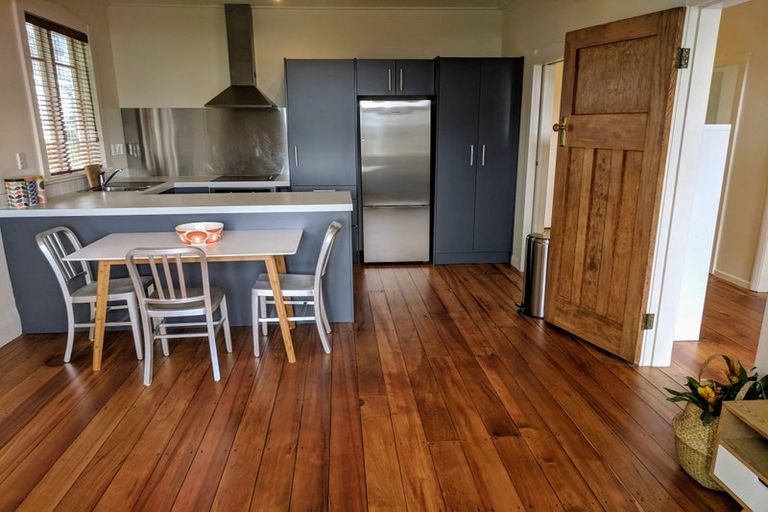 Photo of property in 47 Nottingham Street, Karori, Wellington, 6012