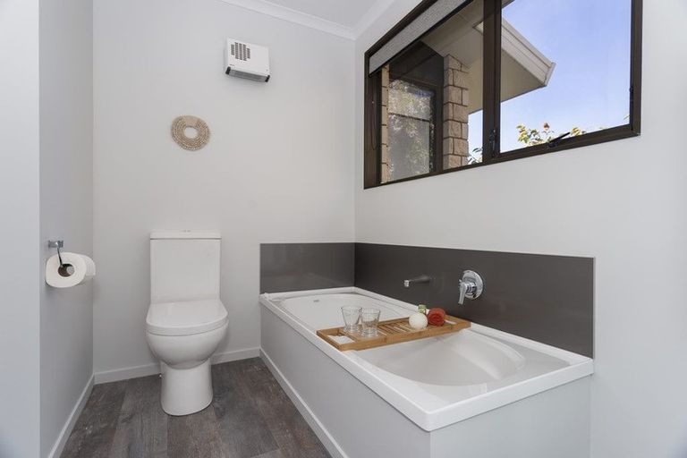 Photo of property in 36 Mersey Street, South Hill, Oamaru, 9400