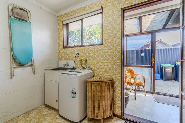 Photo of property in 96 Queens Drive, Saint Kilda, Dunedin, 9012