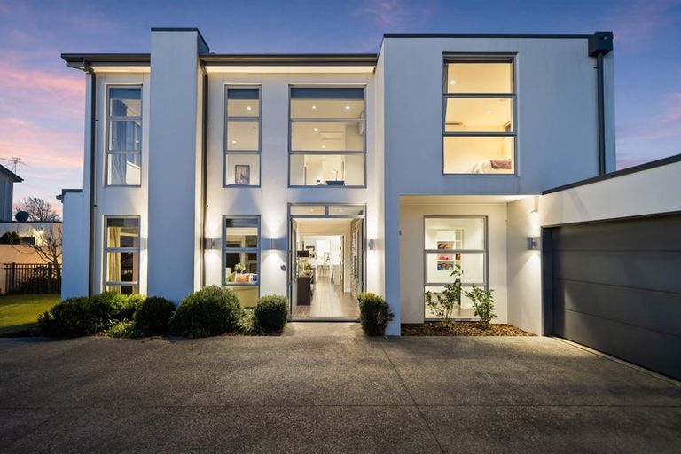Photo of property in 66a Mansfield Avenue, St Albans, Christchurch, 8014